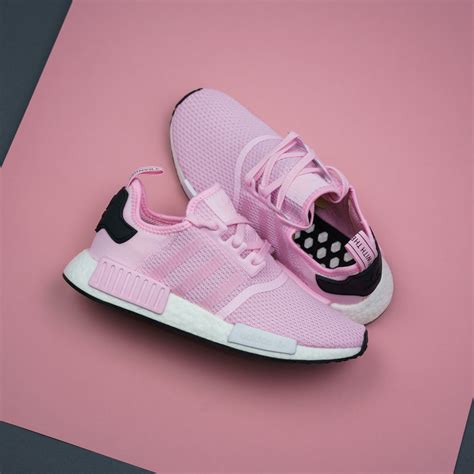 adidas nmd grün pink|nmd black and white women's.